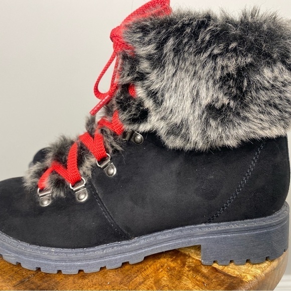 Faux Fur and suede Lug Sole Ankle Chelsea Work boot Size 9 - Picture 3 of 9